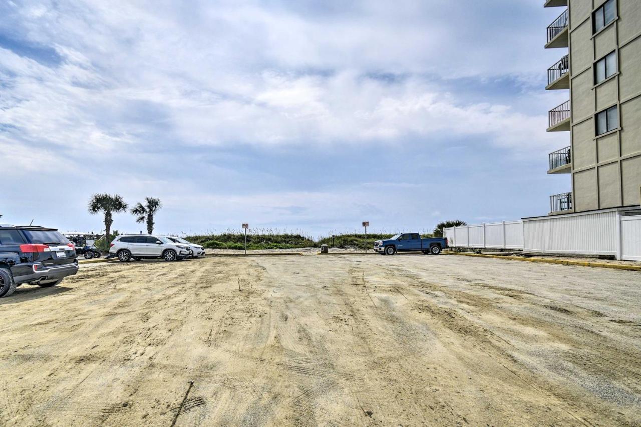 Roomy North Myrtle Beach Condo, Walk To Beach Екстер'єр фото