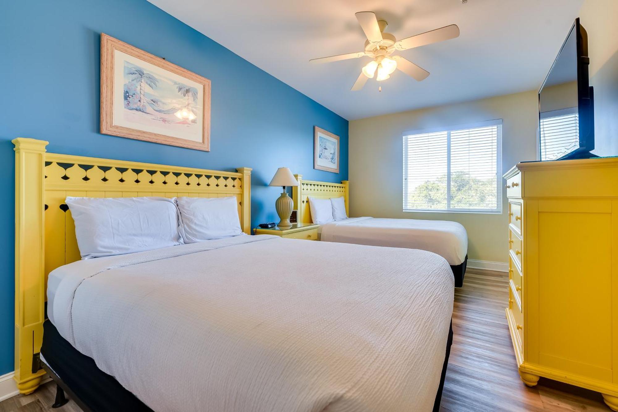 Roomy North Myrtle Beach Condo, Walk To Beach Екстер'єр фото