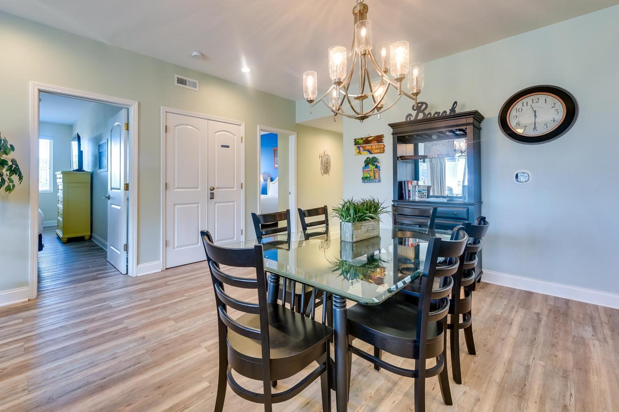 Roomy North Myrtle Beach Condo, Walk To Beach Екстер'єр фото